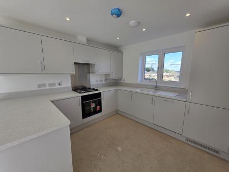 3 bedroom Detached house for sale in Maypole Road, Mansfield, NG19