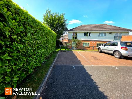 2 bedroom Apartment for sale in Old Bakery Way, Mansfield, NG18