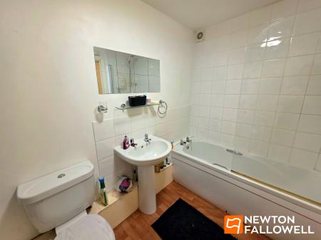 2 bedroom Apartment for sale in Old Bakery Way, Mansfield, NG18