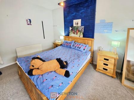 3 bedroom Terraced House for sale in Portland Street, New Houghton, NG19