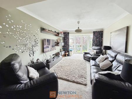 3 bedroom Detached bungalow for sale in Wordsworth Avenue, Sutton-In-Ashfield, NG17