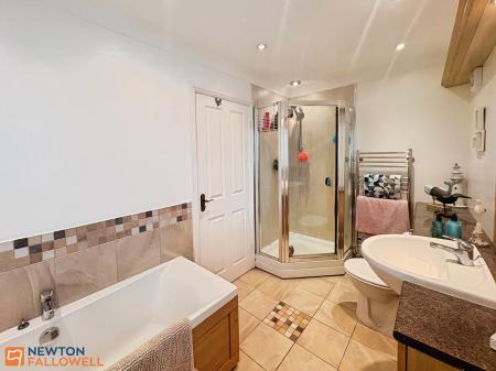 3 bedroom Detached bungalow for sale in Wordsworth Avenue, Sutton-In-Ashfield, NG17