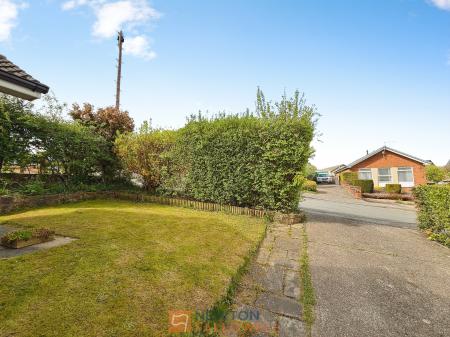 3 bedroom Detached bungalow for sale in Wordsworth Avenue, Sutton-In-Ashfield, NG17