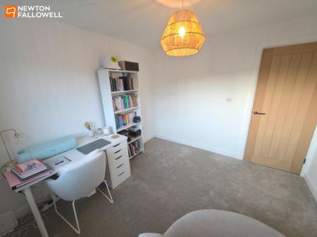 3 bedroom Detached house for sale in Waverley Road, Mansfield, NG18