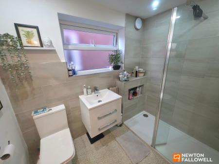 3 bedroom Detached house for sale in Waverley Road, Mansfield, NG18