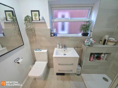 3 bedroom Detached house for sale in Waverley Road, Mansfield, NG18