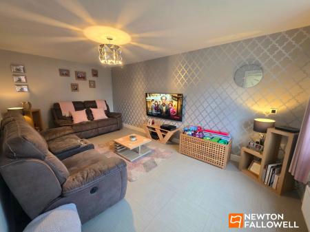 4 bedroom Detached house for sale in Debdale Way, Mansfield Woodhouse, NG19
