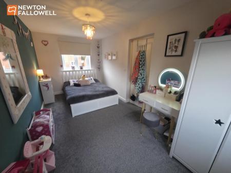 4 bedroom Detached house for sale in Debdale Way, Mansfield Woodhouse, NG19