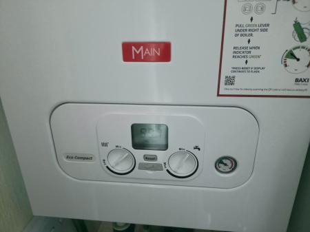 3 bedroom Terraced House for sale in Redcliffe Road, Mansfield, NG18