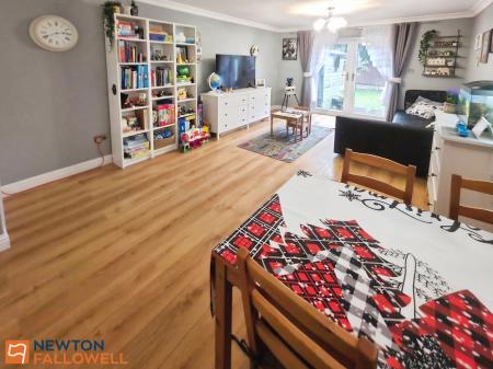 2 bedroom Town house for sale in Asquith Mews, Mansfield, NG18