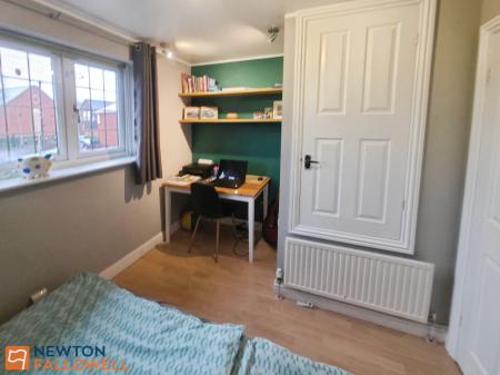 2 bedroom Town house for sale in Asquith Mews, Mansfield, NG18