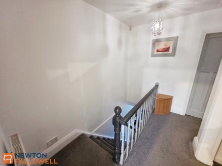 4 bedroom Semi-detached house for sale in Clifton Grove, Mansfield, NG18