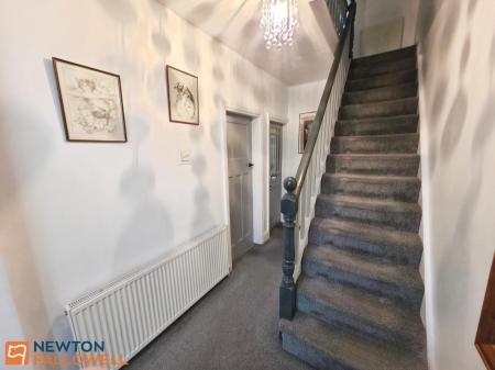4 bedroom Semi-detached house for sale in Clifton Grove, Mansfield, NG18