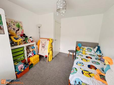 3 bedroom Semi-detached house for sale in Brick Kiln Lane, Mansfield, NG18