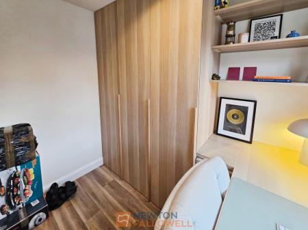 4 bedroom Semi-detached house for sale in Hewers way, Edwinstowe, NG21