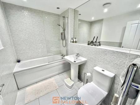 3 bedroom Semi-detached house for sale in Linnet Drive, Mansfield, NG21