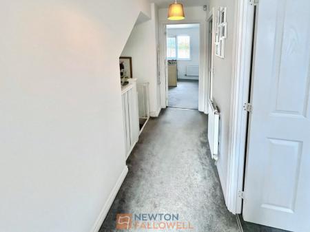 3 bedroom Semi-detached house for sale in Linnet Drive, Mansfield, NG21