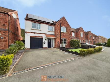 Kingfisher Way, Ollerton, NG22