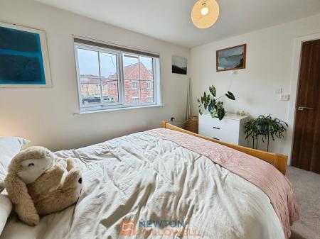 4 bedroom Detached house for sale in Kingfisher Way, Ollerton, NG22