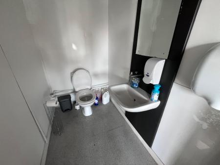 0 bedroom Commercial Development to let in Chesterfield Road North, Mansfield, NG19