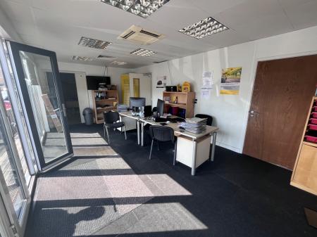 0 bedroom Commercial Development to let in Chesterfield Road North, Mansfield, NG19