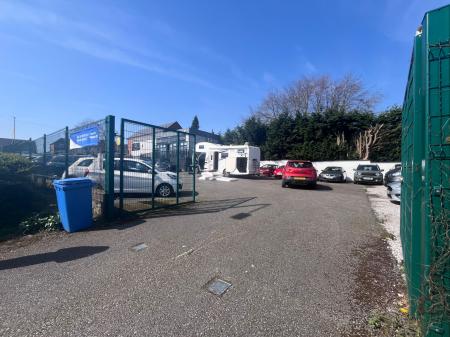 0 bedroom Commercial Development to let in Chesterfield Road North, Mansfield, NG19