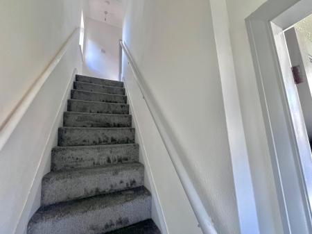 3 bedroom Semi-detached house to let in Hillsway Crescent, Mansfield, NG18