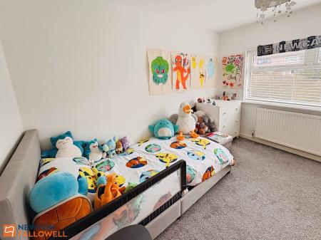 3 bedroom Semi-detached house to let in Brick Kiln Lane, Mansfield, NG18