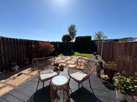 3 bedroom Town house for sale in Burton Rise, Kirkby-in-Ashfield, NG17