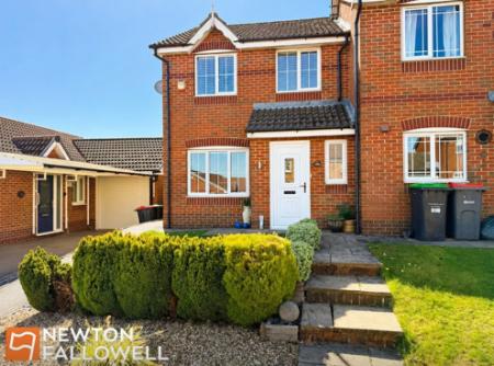 3 bedroom Town house for sale in Burton Rise, Kirkby-in-Ashfield, NG17
