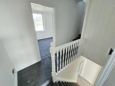 2 bedroom Terraced House to let in Byron Street, Mansfield, NG18