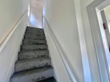 3 bedroom Semi-detached house to let in Hillsway Crescent, Mansfield, NG18