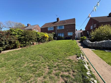 3 bedroom Semi-detached house for sale in Ash Grove, Sutton-In-Ashfield, NG17