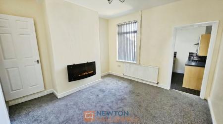 2 bedroom End of terrace house for sale in Titchfield Street, Mansfield, NG19