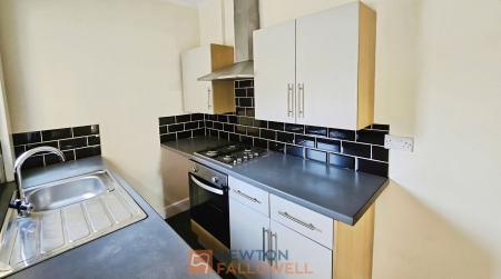 2 bedroom End of terrace house for sale in Titchfield Street, Mansfield, NG19