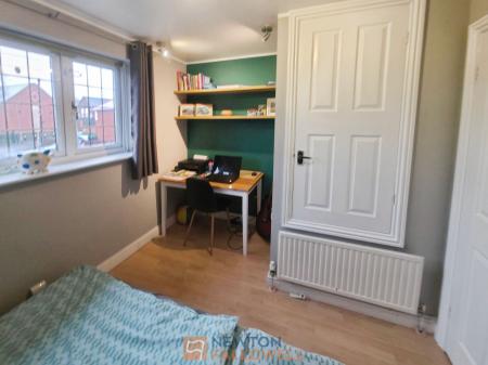 2 bedroom Terraced House for sale in Asquith Mews, Mansfield, NG18
