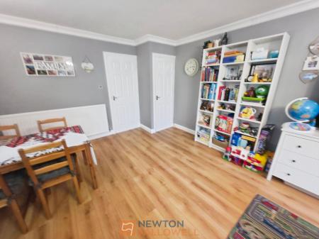 2 bedroom Terraced House for sale in Asquith Mews, Mansfield, NG18