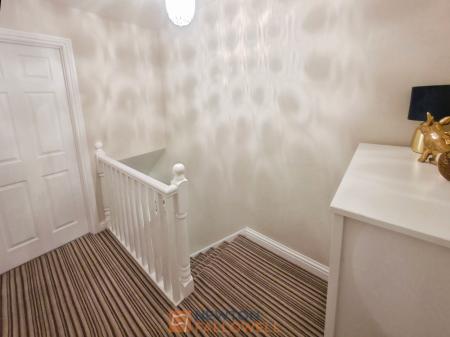 2 bedroom Terraced House for sale in Asquith Mews, Mansfield, NG18