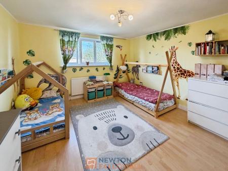 2 bedroom Terraced House for sale in Asquith Mews, Mansfield, NG18