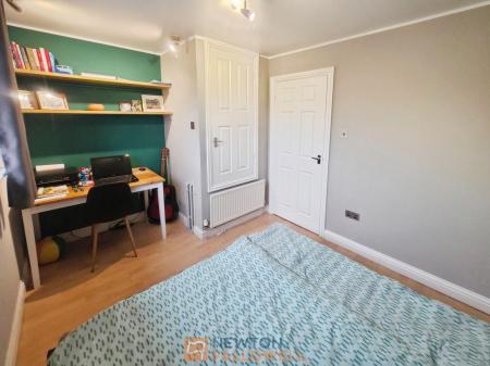 2 bedroom Terraced House for sale in Asquith Mews, Mansfield, NG18