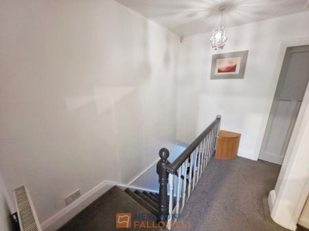 4 bedroom Semi-detached house for sale in Clifton Grove, Mansfield, NG18
