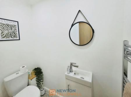 4 bedroom Detached house for sale in Waverley Road, Mansfield, NG18