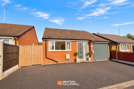 Waverley Road, Mansfield, NG18
