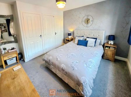4 bedroom Detached house for sale in Debdale Way, Mansfield Woodhouse, NG19