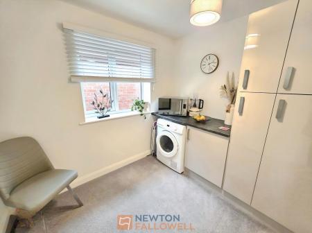 3 bedroom Detached bungalow for sale in Crown Green, Mansfield, NG19