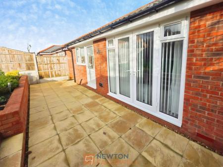 3 bedroom Detached bungalow for sale in Crown Green, Mansfield, NG19