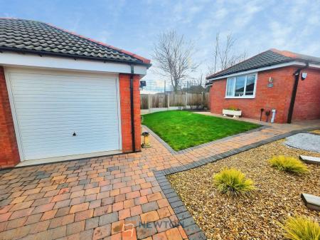 Crown Green, Mansfield, NG19