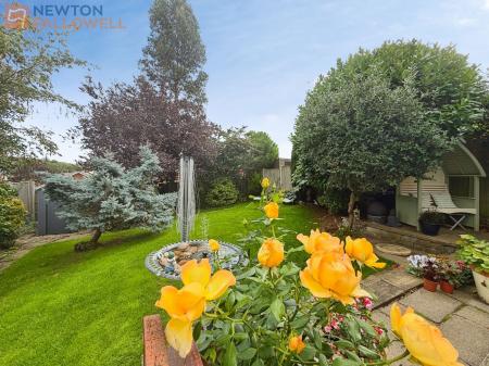 3 bedroom Detached bungalow for sale in Wordsworth Avenue, Sutton-In-Ashfield, NG17