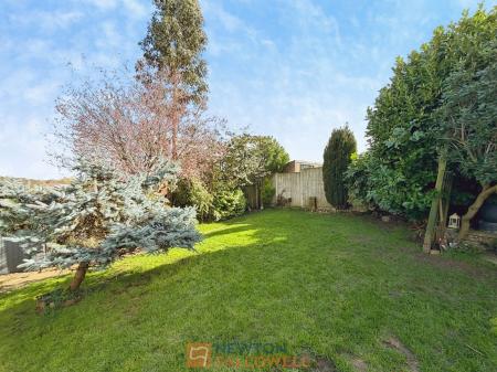3 bedroom Detached bungalow for sale in Wordsworth Avenue, Sutton-In-Ashfield, NG17