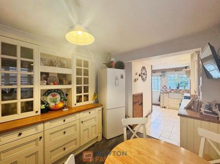 3 bedroom Detached bungalow for sale in Wordsworth Avenue, Sutton-In-Ashfield, NG17
